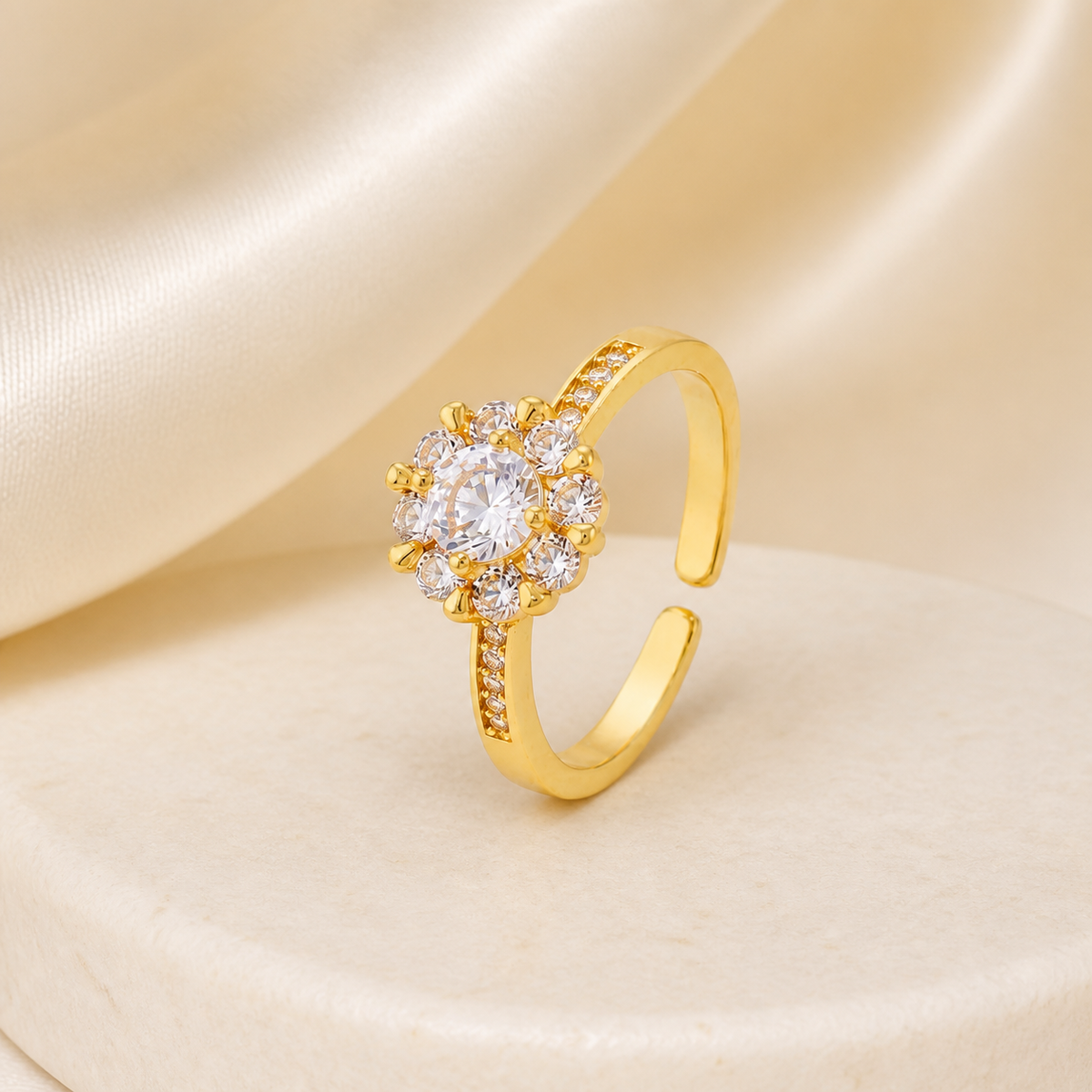Anel Regulavel Folheado a Ouro 18k e Prata Flor de Cristal