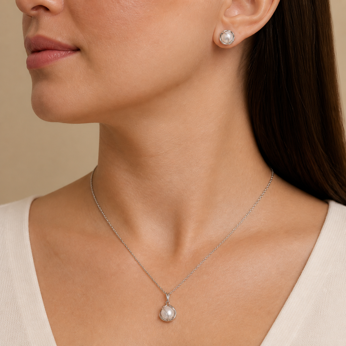 Conjunto Colar e Brinco Folheado Pérolas