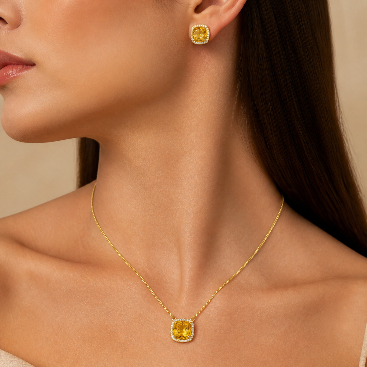 Conjunto Colar e Brinco Folheado a Ouro 18k e Prata Quadrado de Cristal