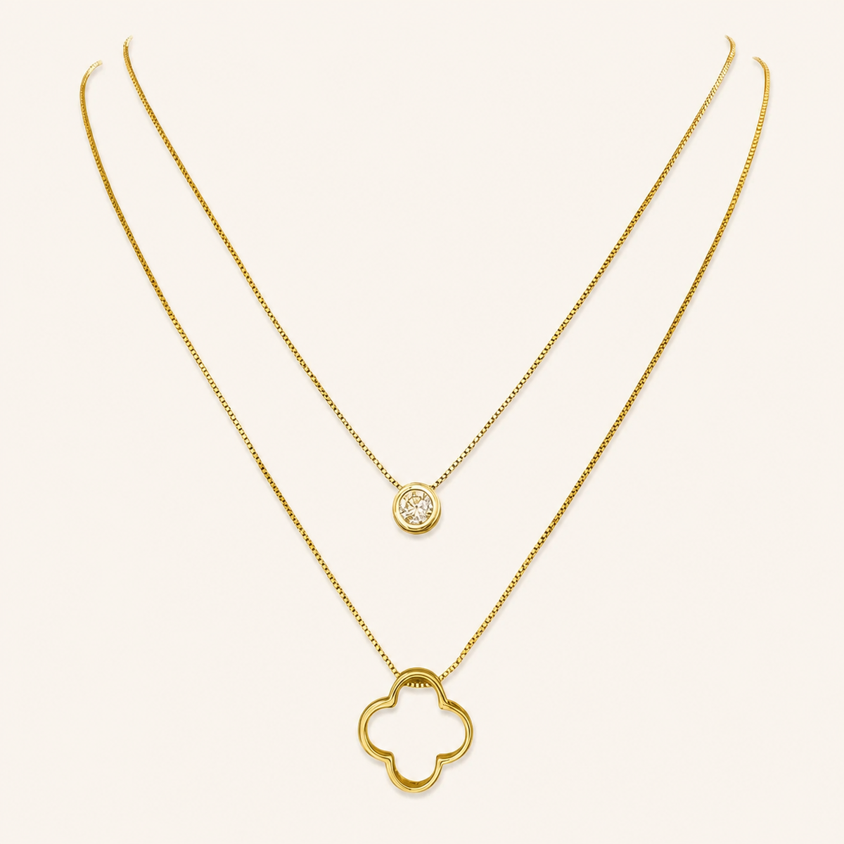 Colar Duplo Folheado a Ouro 18k Inspiração Vg. com Ponto de Luz