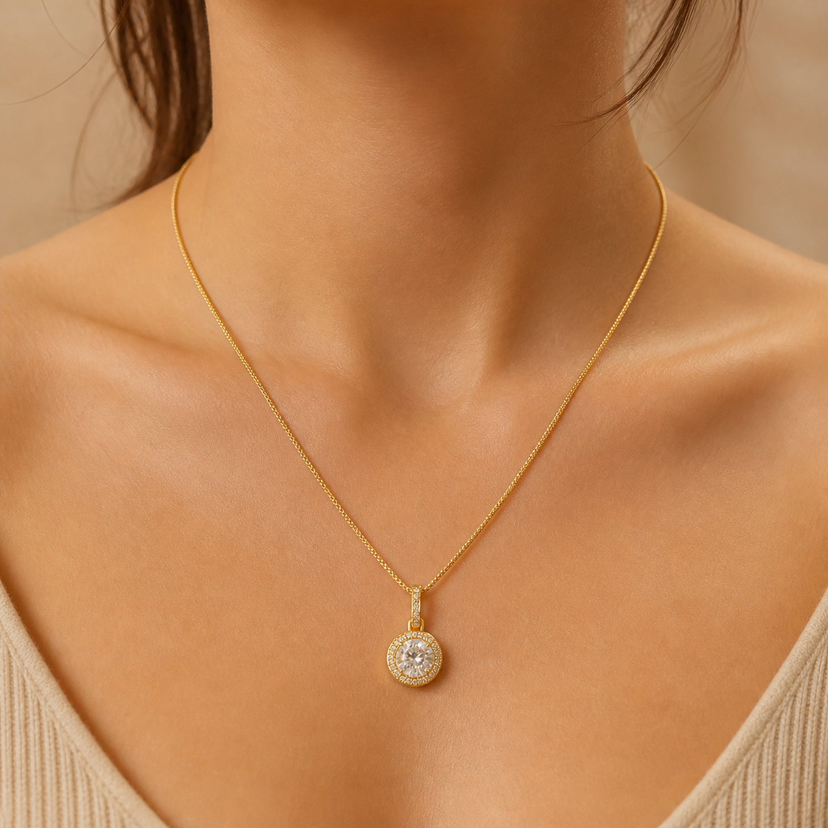 Colar Folheado a Ouro 18k e Prata Circulo Cravejado P