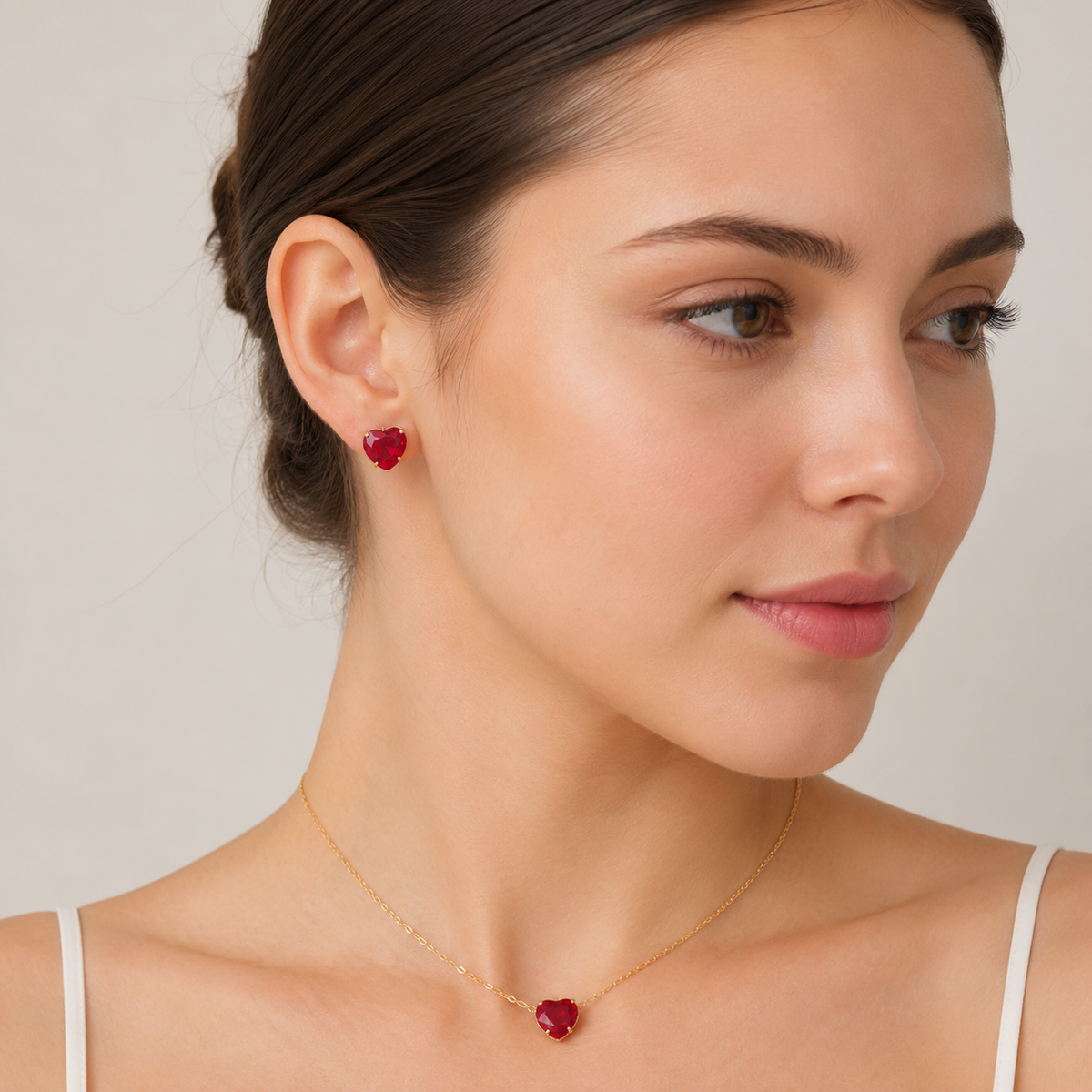 Colar Folheado Coração Cristal Vermelho