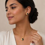 Colar Folheado a Ouro 18k Coração Resinado Preto e Dourado