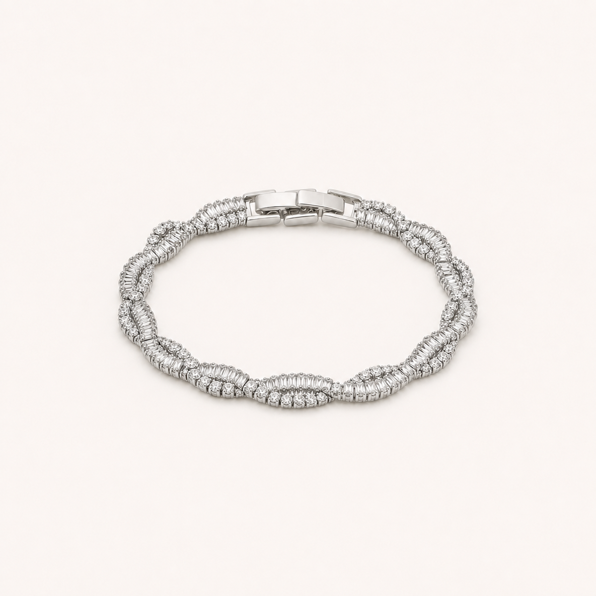 Pulseira Folheada a Ouro 18k e Prata Fio de Navetes Entrelaçado