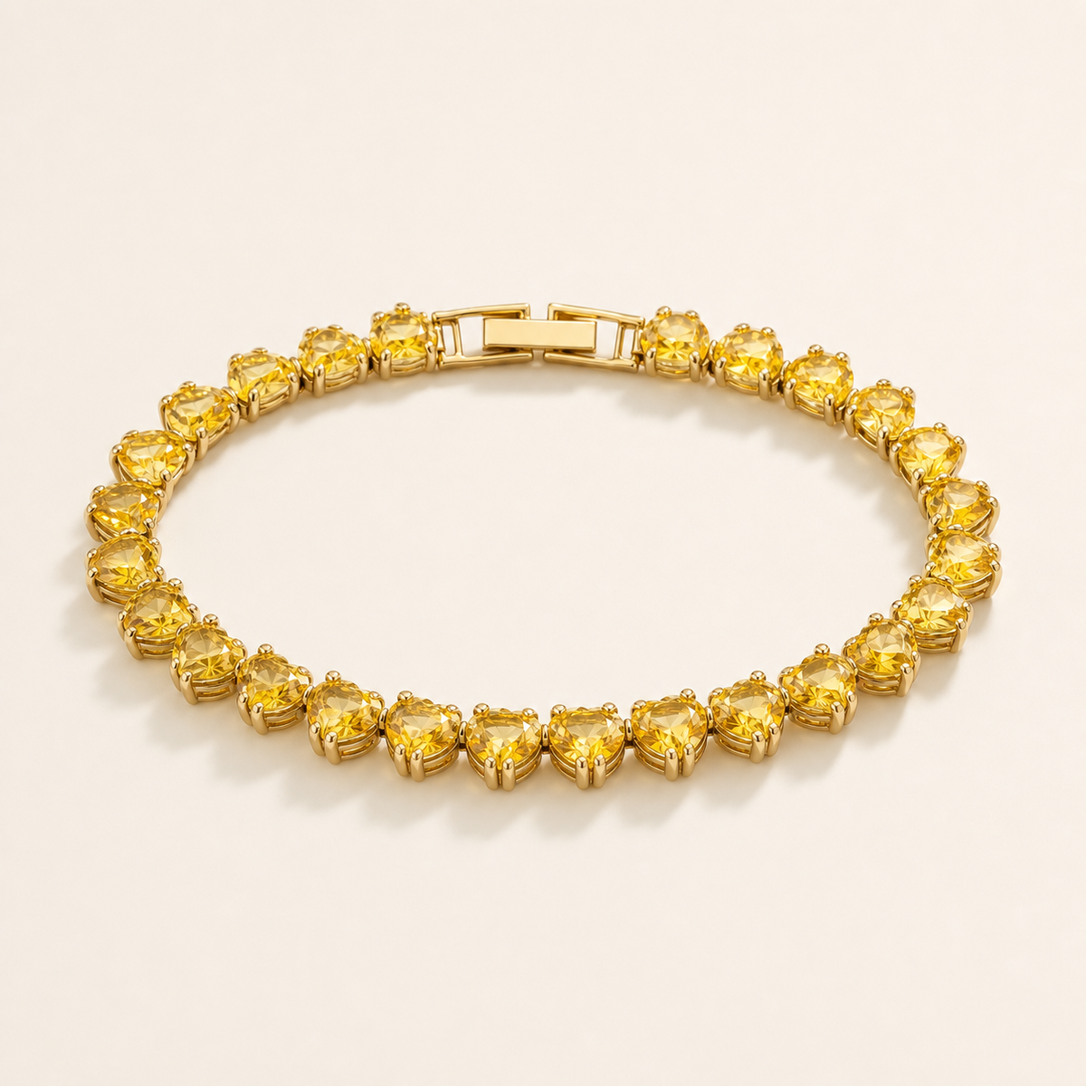 Pulseira Folheada a Ouro 18k e Prata Corações de Cristal - Amarelo