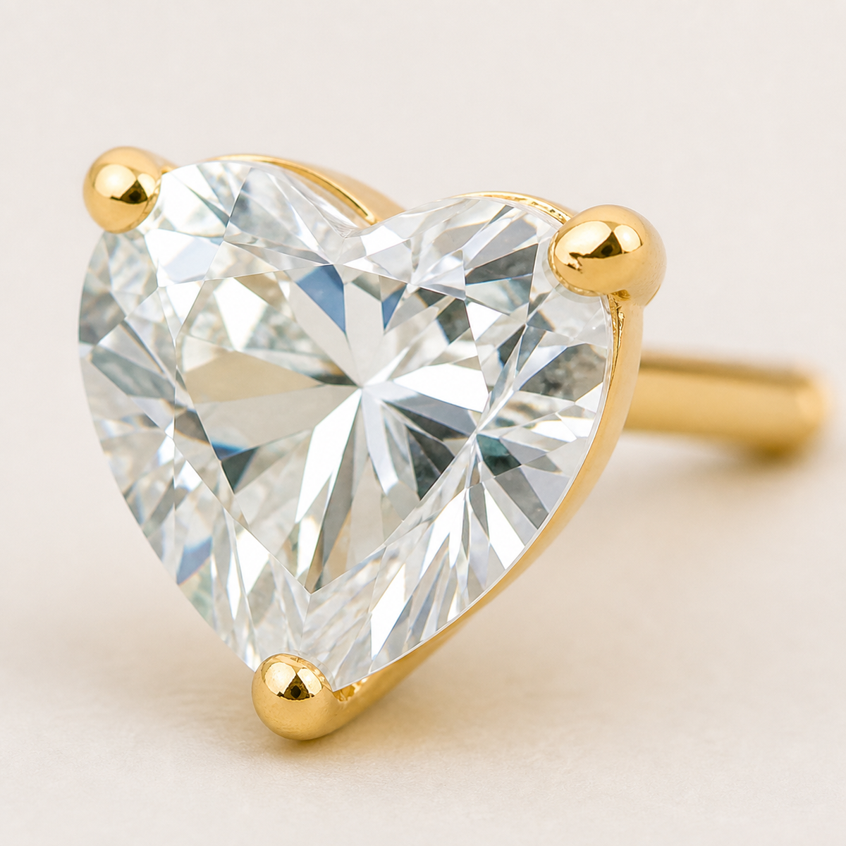 Trio de Brinco Folheado a Ouro 18k e Prata Coração de Cristal P, M e G