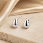 Brinco Folheado a Ouro 18k e Prata Mini Gota