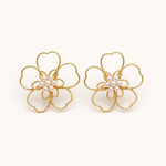 Brinco Folheado a Ouro 18k e Prata Flor Vazado Com Pérola