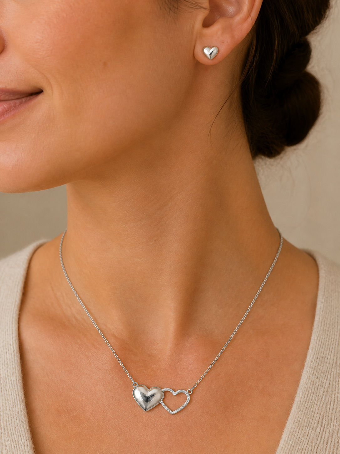 Conjunto Colar e Brinco Folheado a Ouro 18k e Prata 925 Coração Liso e Vazado - Prata