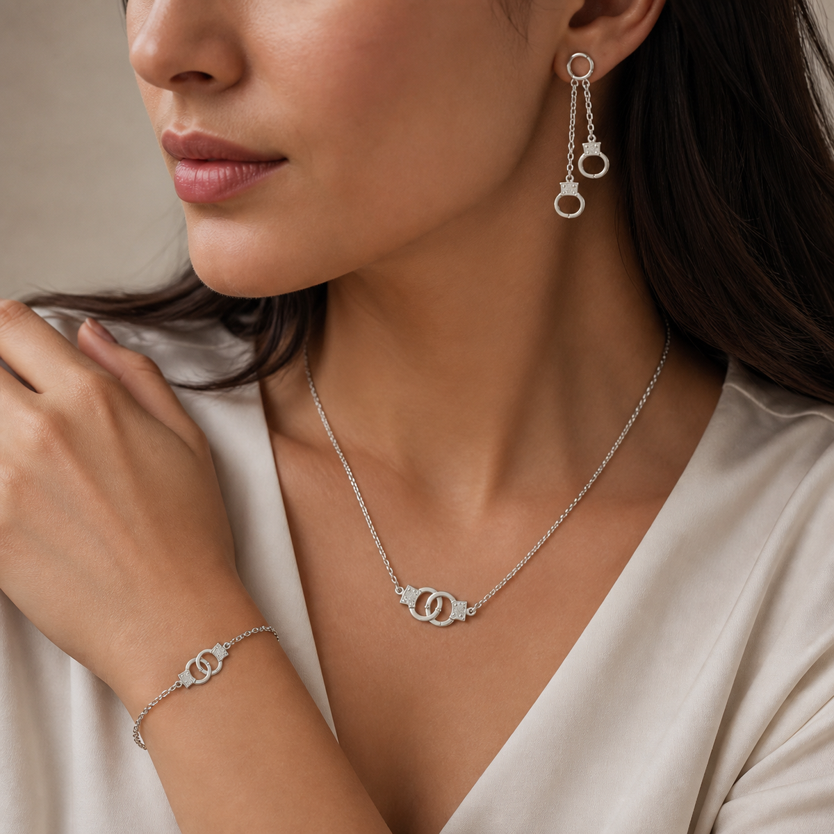 Conjunto Virginia Colar, Brinco e Pulseira Folheado a Ouro 18k e Prata Algema - Prata