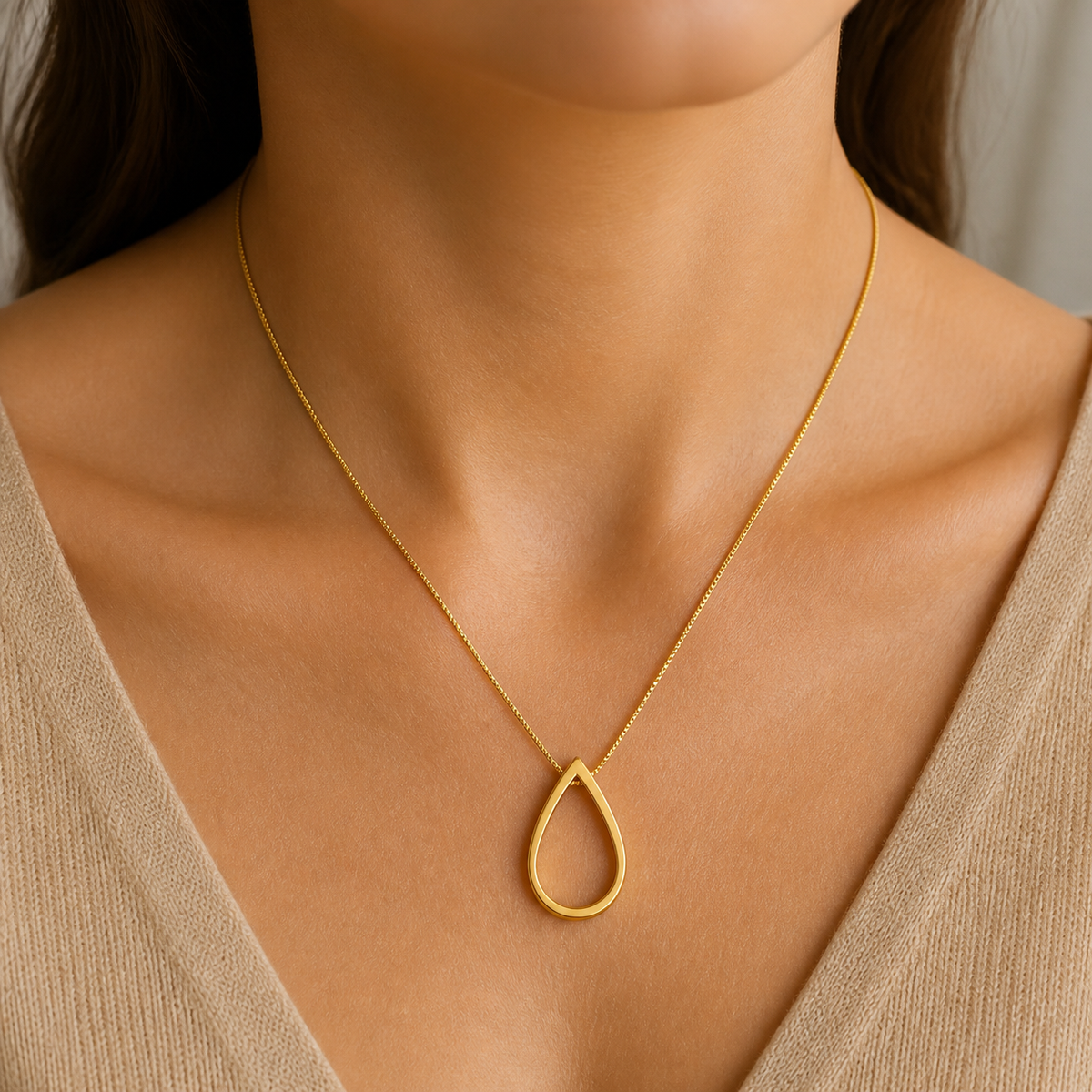 Colar Folheado a Ouro 18k Gota Vazada