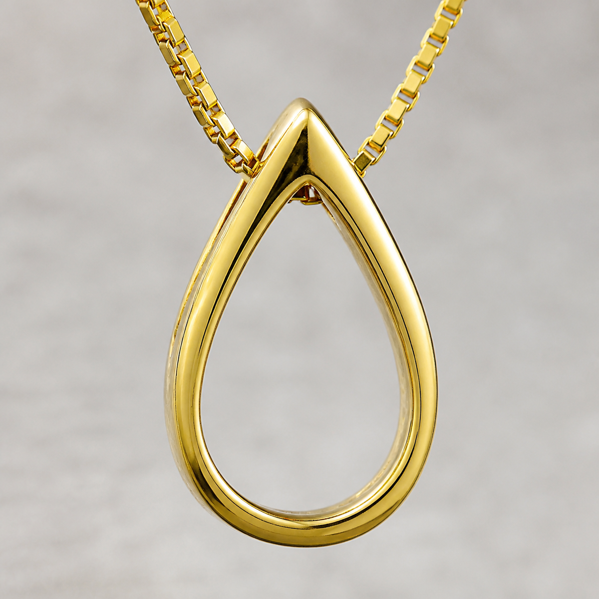 Colar Folheado a Ouro 18k Gota Vazada