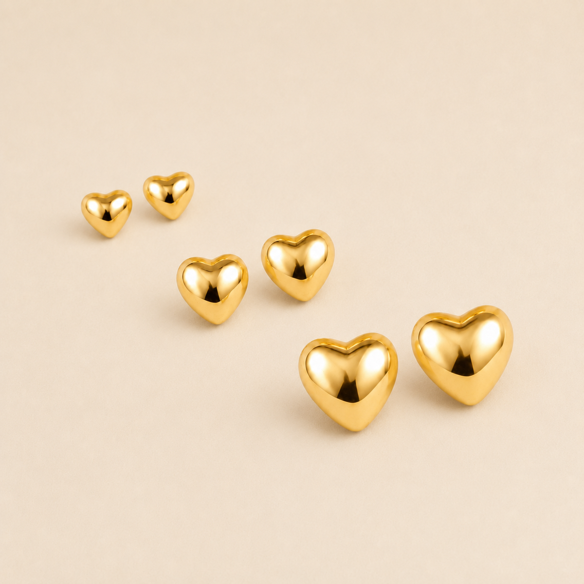 Trio de Brinco Folheado a Ouro 18k e Prata Corações Lisos - Ouro