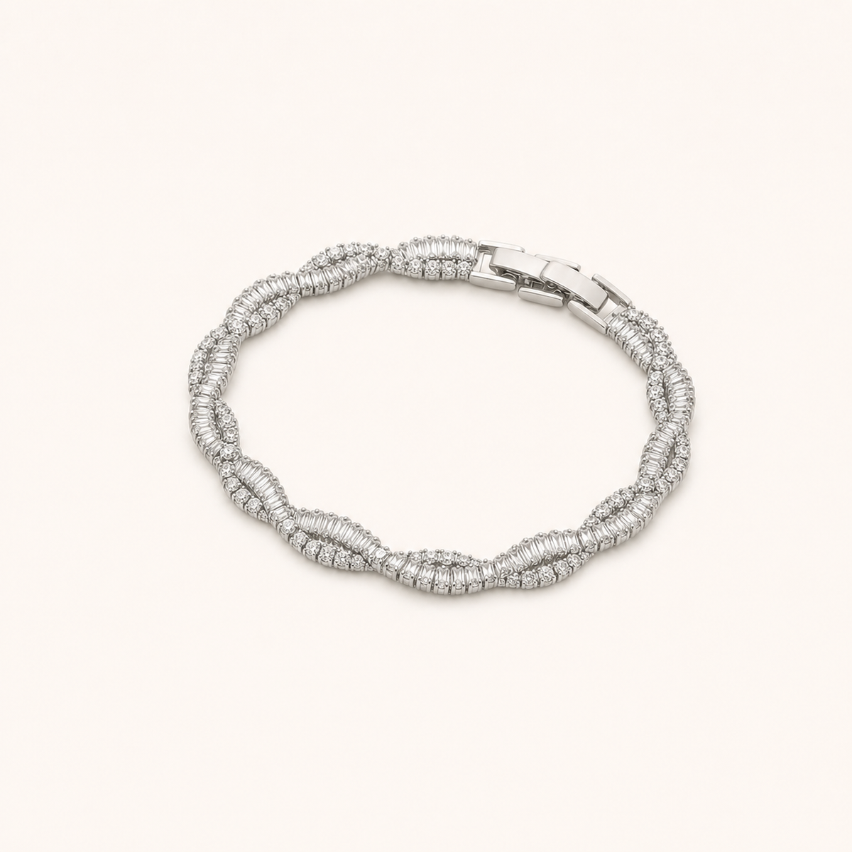 Pulseira Folheada a Ouro 18k e Prata Fio de Navetes Entrelaçado